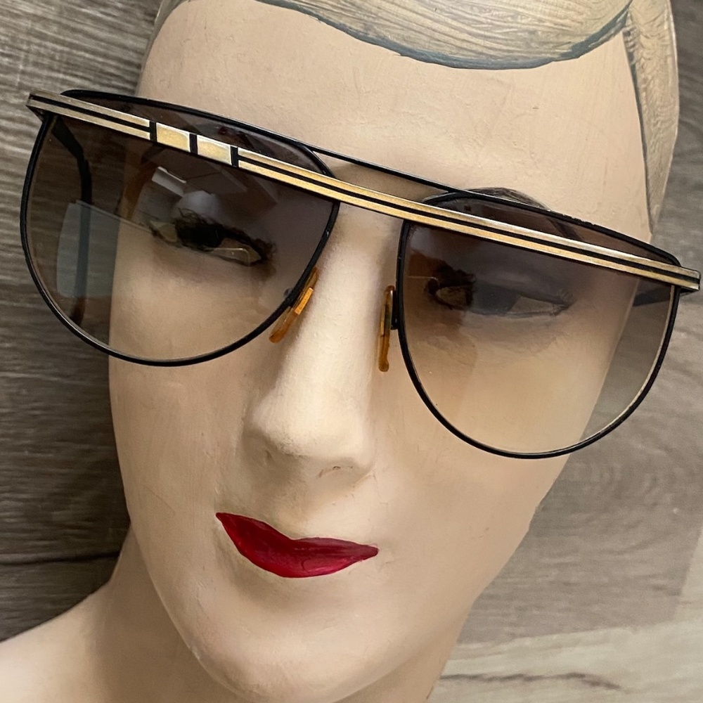 VTG 1980s Oversized Laura Biagiotti Sunglasses